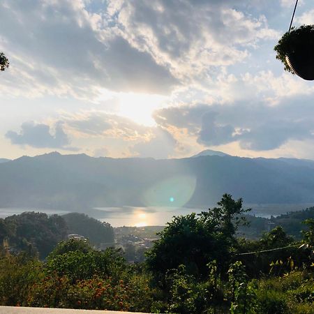 Into The Wild Pokhara Villa Kāskī Exteriör bild