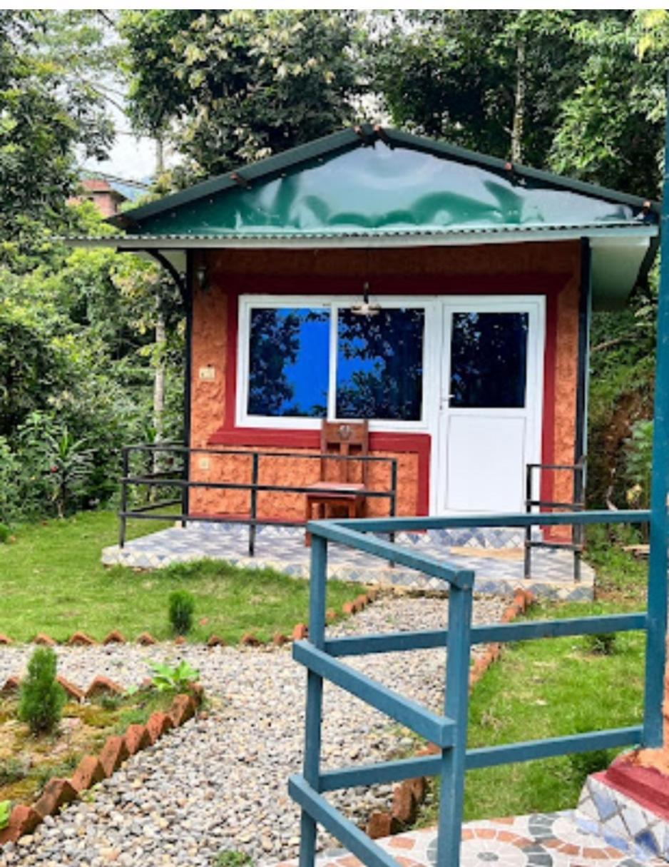 Into The Wild Pokhara Villa Kāskī Exteriör bild