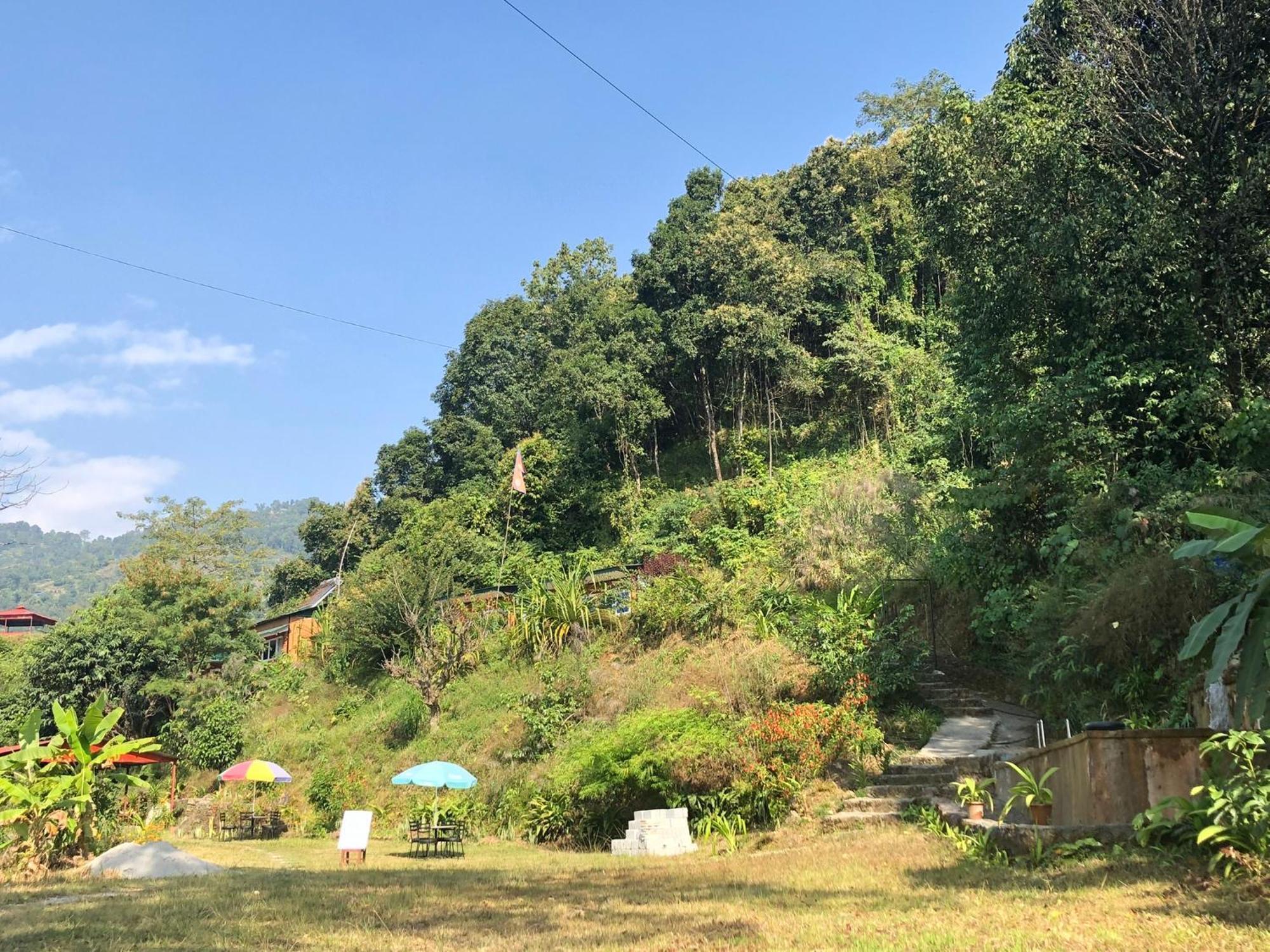 Into The Wild Pokhara Villa Kāskī Exteriör bild